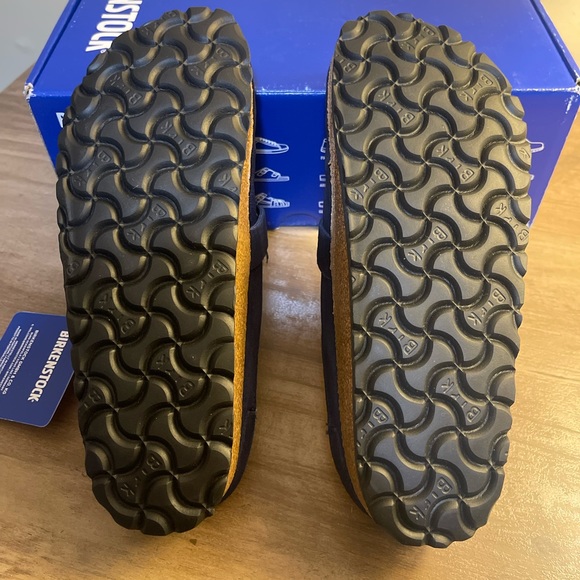 Birkenstock Buckley Shearling in Navy Blue with Silver Hardware - Picture 10 of 15